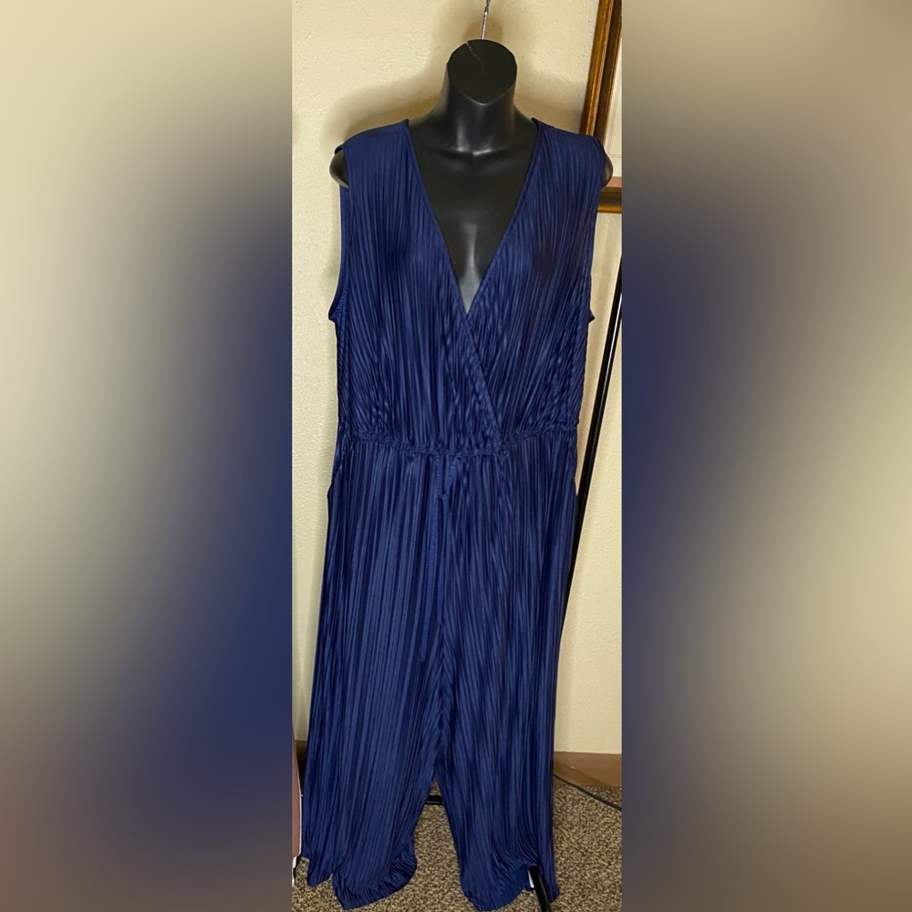 Torrid Jumpsuit- navy, knit surplice, pleated, culotte jumpsuit